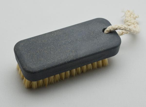 Compound Handwaschbürste mit kräftiger heller Naturborste Compound Handwaschbürste mit kräftiger heller Naturborste